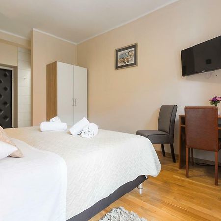Golden Split Rooms מראה חיצוני תמונה