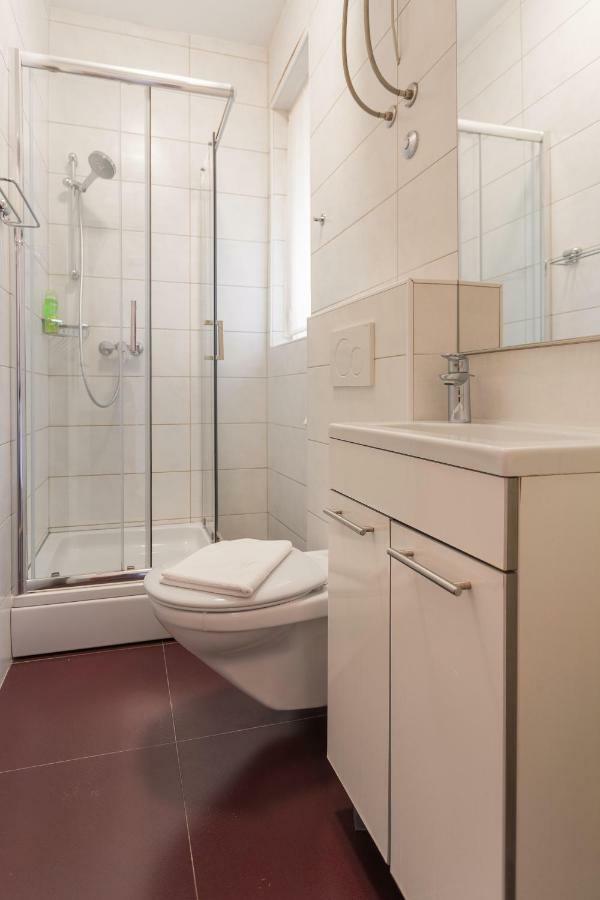 Golden Split Rooms מראה חיצוני תמונה